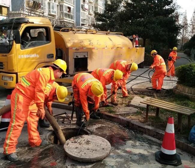 北泉镇市政管道清淤